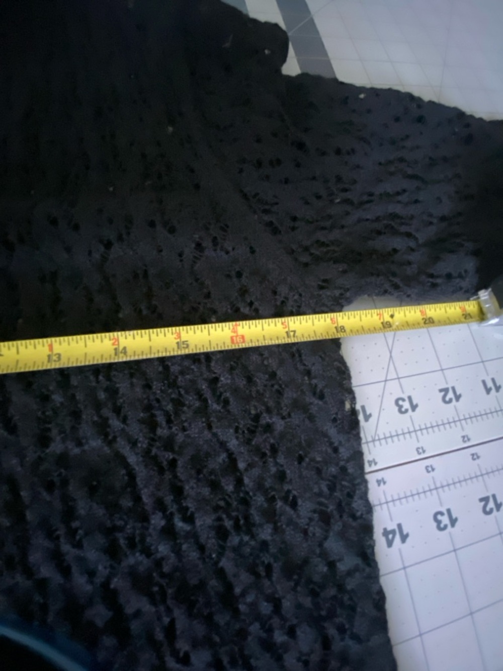 Eileen Fisher M Black Lacy Light Weight Wool Lacey Cardigan Elbow Length Sleeves - Picture 9 of 14